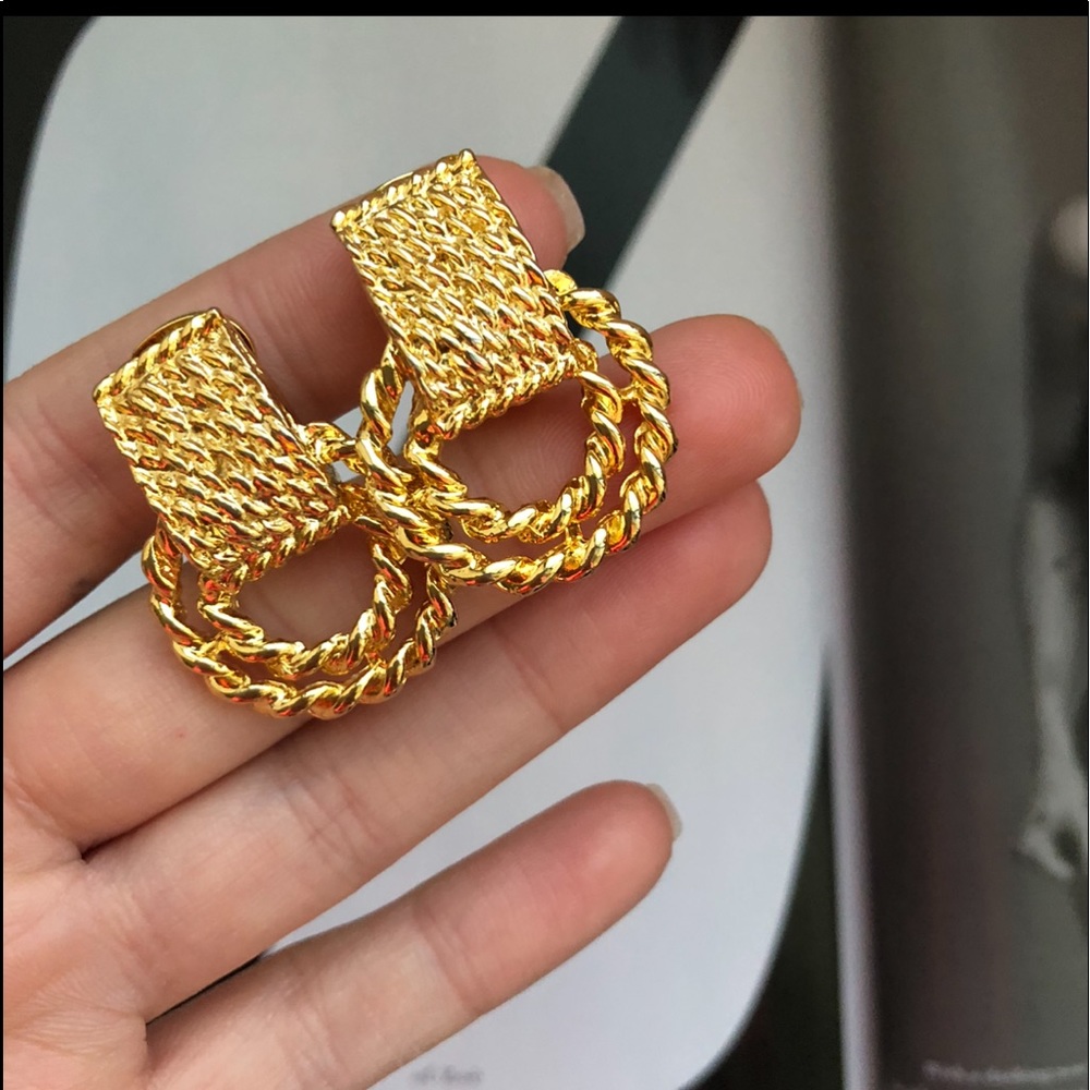 Earrings vintage jewelry